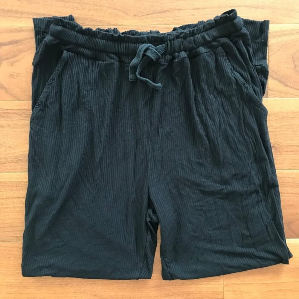 Posh Peanut Women's Paperbag Joggers Black XS